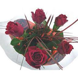 Bouquet de 5 roses rouges, gros boutons, 50 cm Notre Sélection - Intermarché