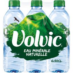 Promo Volvic Eau minérale naturelle plate chez Intermarché
